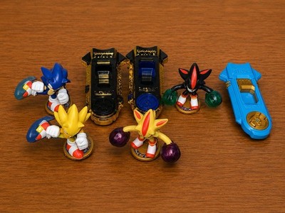 Akedo Sonic the Hedgehog: Sonic, Super Sonic, Shadow, Super Shadow + 3Contollers