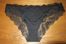 XXL    BODY by Victoria's Secret    SATIN LACE CHEEKY HIP BIKINI STRETCH PANTIES