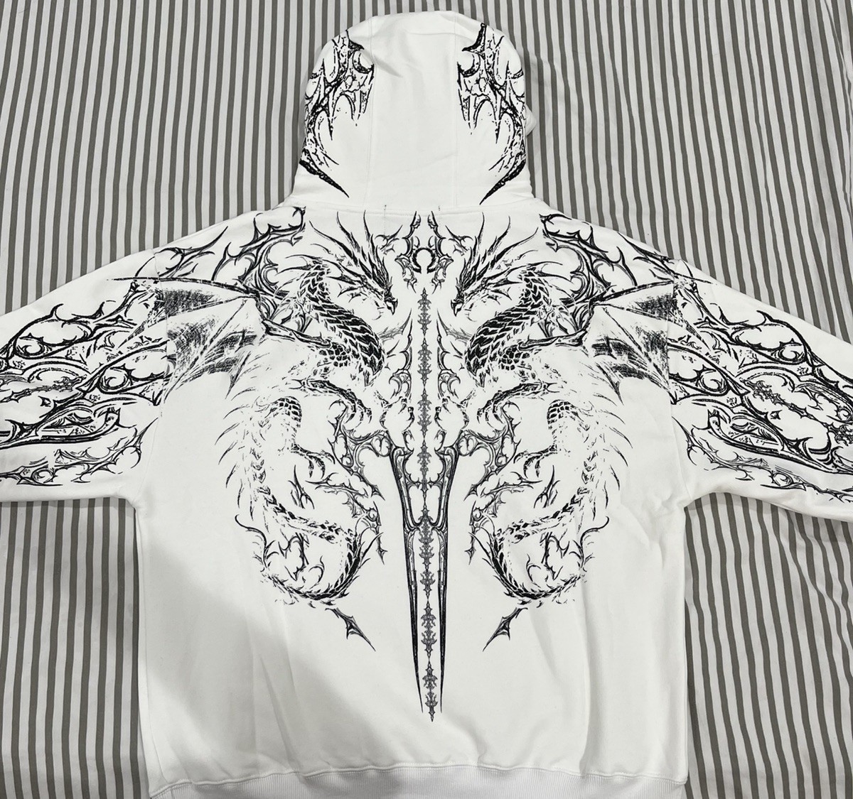 Breathe Divinity Dragon Blade Oversized Pullover Hoodie Size M In
