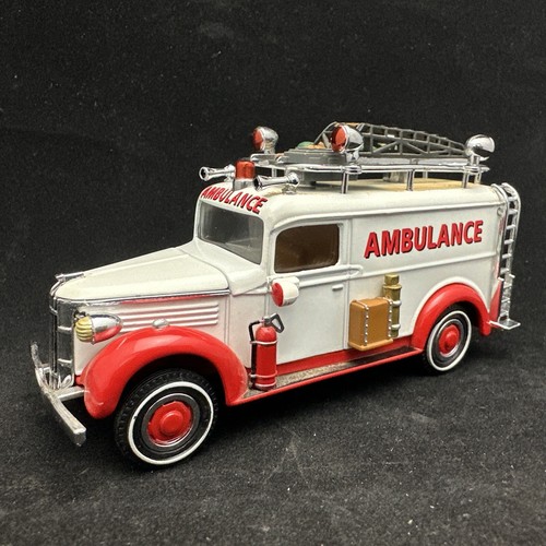 MATCHBOX YYM35192 MODELS OF YESTERYEAR 1937 GMC AMBULANCE - Picture 2 of 7