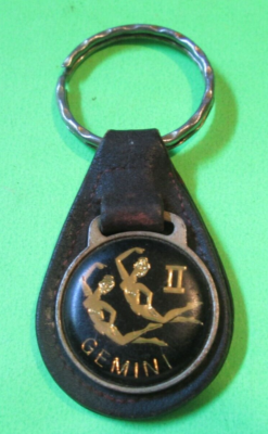 Vintage Keychain GEMINI Key Ring LEATHER METAL Zodiac Sign VERY