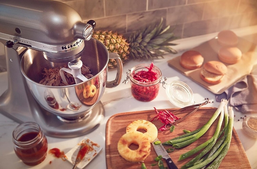 KitchenAid KSM150PSCU 5 Quart Artisan TiltHead Stand Mixer Contour