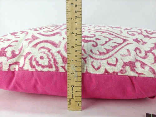 Rizzy Home Cotton 22-inch Throw Pillow Natural 22" x 22" - Picture 7 of 9