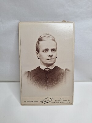Viktorianische Foto Kabinett Karte Dame ungewöhnliche Brosche Wards Brixton Rd Chelsea