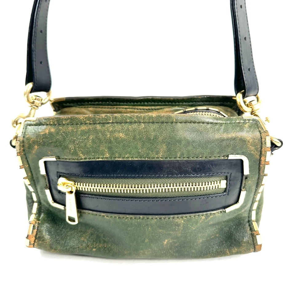 Cartera Bandolera Pequeña de Cuero Verde Gryson Tachuelas de Latón Forro de Gamuza Rara Foto 3 de 4