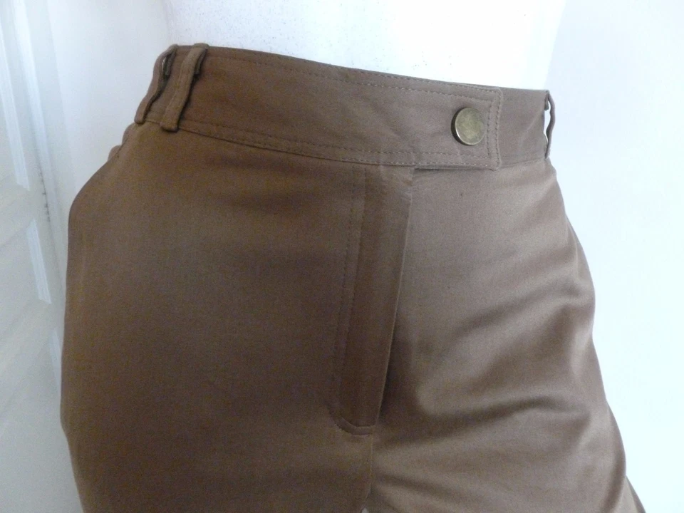 BEAU PANTALON NEUF " ANTONELLE " TISSU SATINE MARRON GLACE TAILLE 42 - Photo 3/4