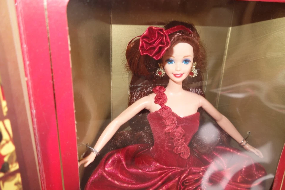 Barbie Radiant Rose #15140 1996 edición limitada nueva en caja dañada segunda en serie Foto 4 de 4