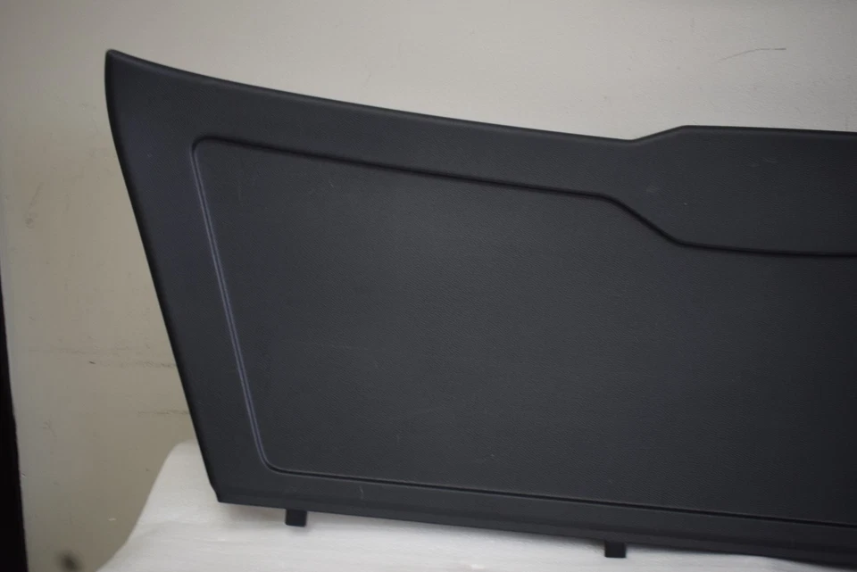 Mercedes Benz GLK350 2012 pieza de moldura puerta trasera OEM de fábrica Foto 2 de 4