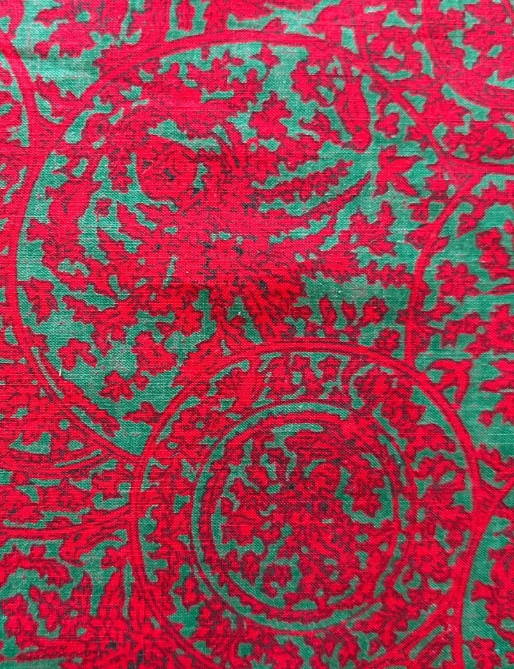 Vtg Cotton Kismet Batik Floral W36”xL5.5Yds Red&Teal Green; The Cause of Destiny - Image 2 of 4