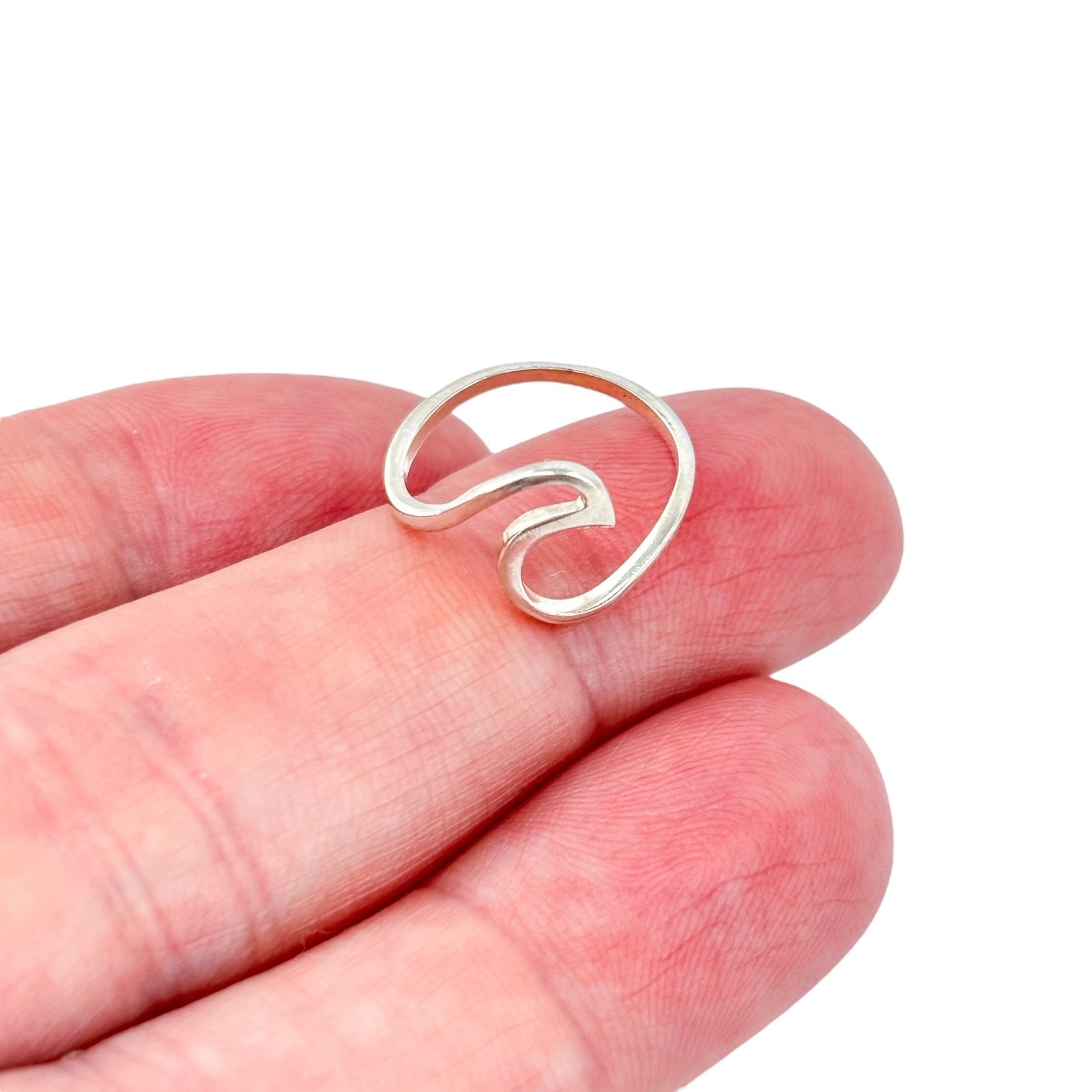 Vintage Sterling Silver 925 Stackable Wave Ring S… - image 1