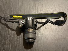 Nikon D60 DSLR Camera w/ AF-S DX 18  55mm VR Lens  Strap