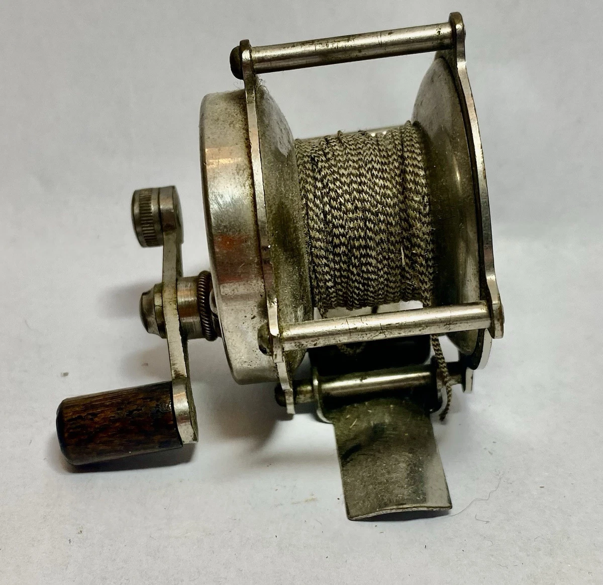alpha shakespeare fishing reel for sale Shakespeare Alpha 040 2100B Series Spinning Fishing Reel Silver Vintage