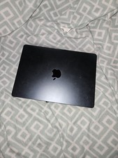 Apple MacBook Air M3 2024