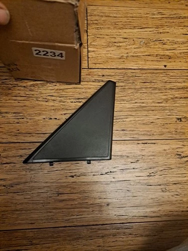 MERCEDES W126 560SEC COUPE RIGHT SIDE MIRROR INNER COVER 380sec 500sec c126 Pass