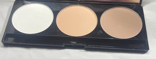 3-in-1 Contour, Bronze and Highlight Kit , Highlight and Bronze - Picture 4 of 4