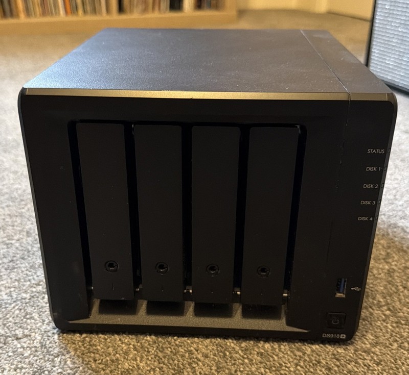 Synology DiskStation DS918+ 4-Bay NAS Diskless Enclosure & Original PSU
