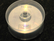 25 Phillips 52X 700 MB 80 min blank CD-Rs