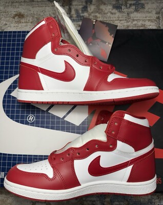 Size 9.5 - Air Jordan 1 Retro '85 OG High New Beginnings for Size 9.5 - Air Jordan 1 Retro '85 OG High New Beginnings for