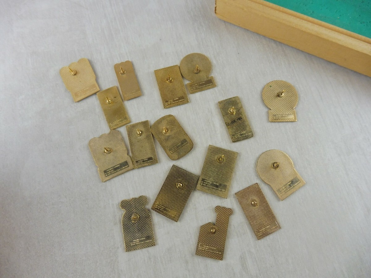 Lot de pins vintage Jeux Olympiques