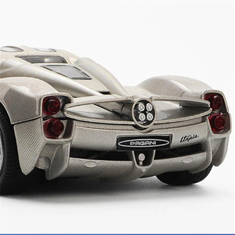 1:32 Pagani Utopia Alloy Sports Car Model Diecast Metal Racing Kids Toy Gift - Image 2 of 4