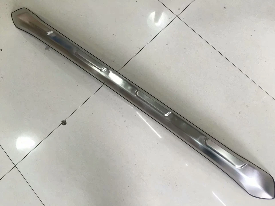 Ajuste para Mazda CX-3 2015 2016 2017 2018 protector delantero parachoques placa protector moldura Foto 3 de 4