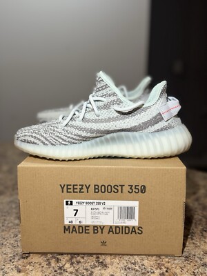 Adidas Yeezy Boost 350 V2 Blue Tint B37571 Size 7M / 8.5W | New