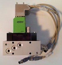 SENSIRION 3 MASS FLOW CONTROLLER SFC4100 UAGUAV w/ ANGLED CABLES FMK1