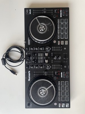 Numark Mixtrack Pro Fx 2-DECK-CONTROLLER, Schwarz
