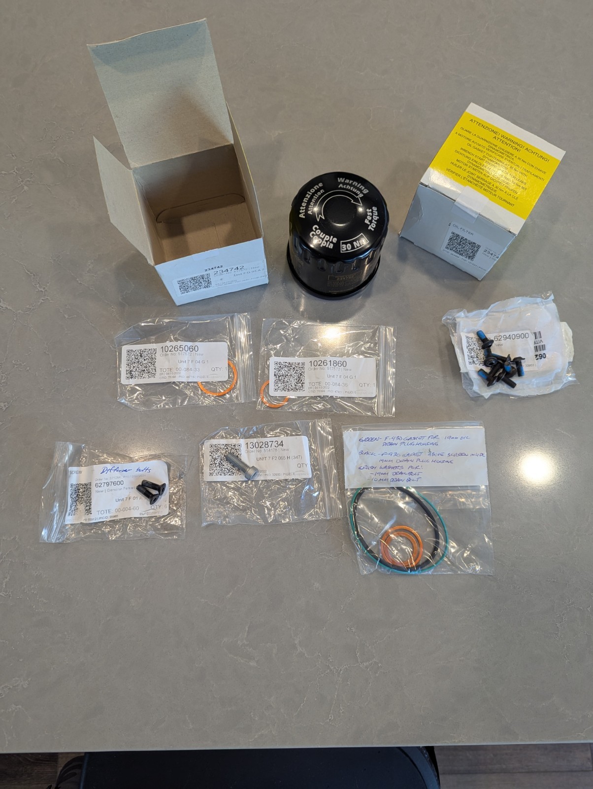 Ferrari 234742 F430 Oil Filters, Crush Washers 2 x each, plus 1 set of Gaskets 