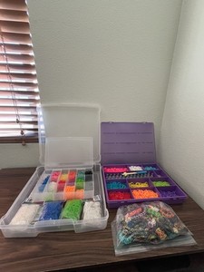 Lot of Rainbow LOOM | Case Rubber Bands, Tool, & Compartment Storage Kit