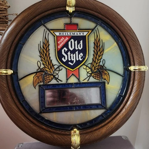 Vintage Heileman’s 1988 Old Style Beer Light Sign Digital Clock