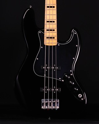 Squier Classic Vibe '70s Jazz Bass, Maple FB, Black