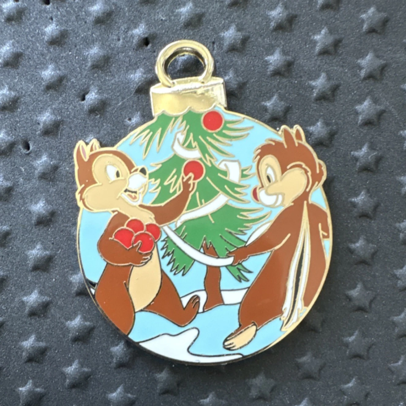Disney Chip & Dale Christmas Tree Limited Release Pin 2025