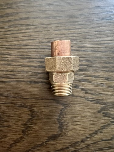 Lee Copper/Brass Pipe Union  3/4" C x M pressure Fitting