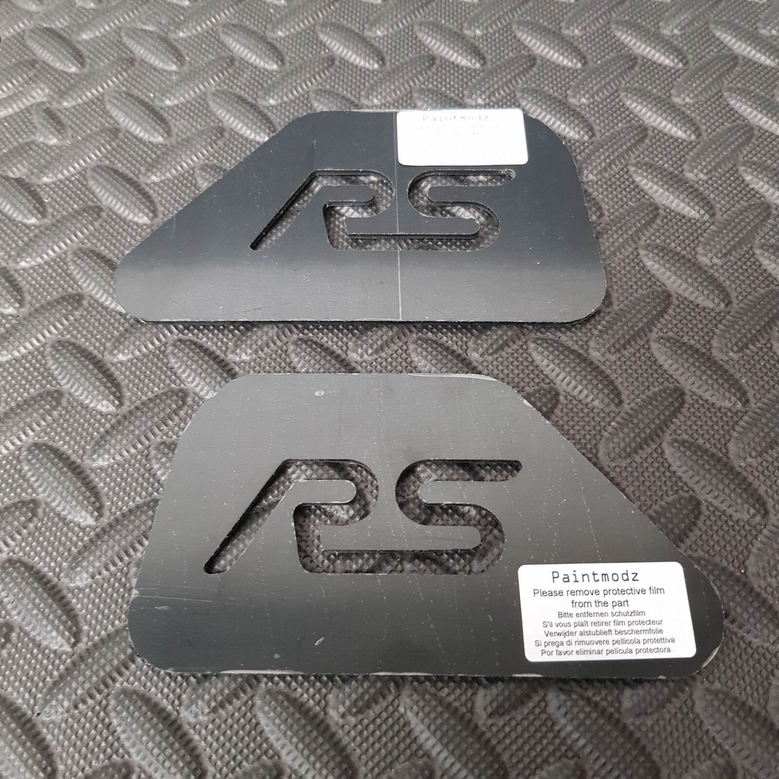 Mk3.5 Ford Focus RS Door Sill Plates (RS Logo Cutout) Gloss Black