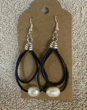 Earrings Black Leather 2mm Double Loop Natural Pearls Pierced Fashion Jewerly 
