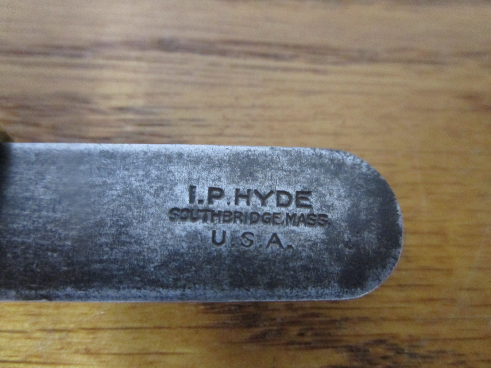 Vintage I.P. Hyde Knife wood brass handle grip IP Hyde Southbridge