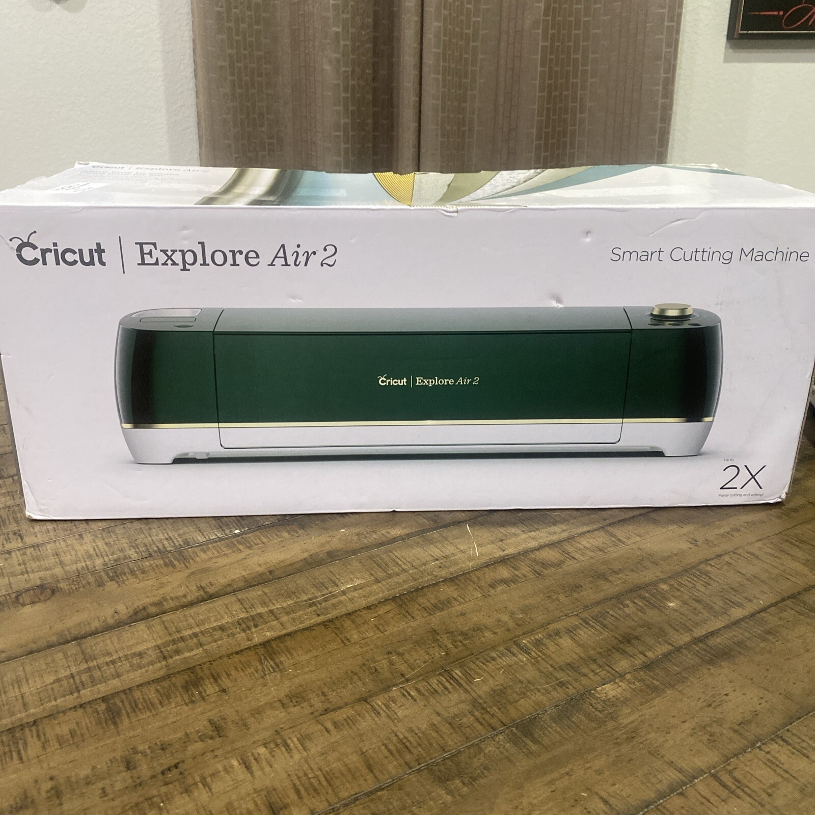Cricut Explore Air 2 Emerald Cutting Machine (Please Read Description