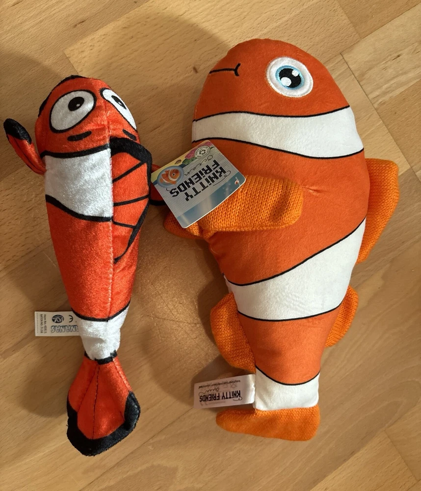 Knitty Friends Ocean, Nemo Neu mit Etikett und Nemo Bananas