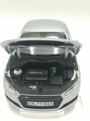 ミニチャンプス 1/18 Audi TT クーペ