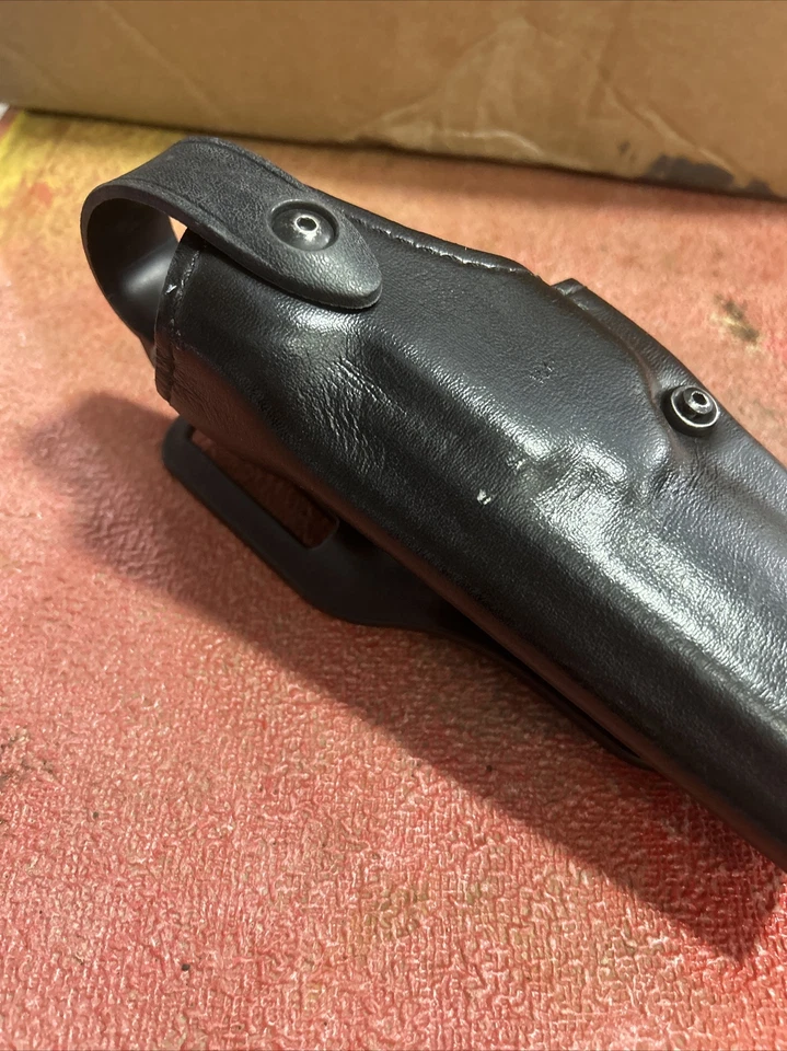 SafariLand 6280-149 Springfield XDS Leather Tactical Duty Holster, Left Hand - Image 4 of 4