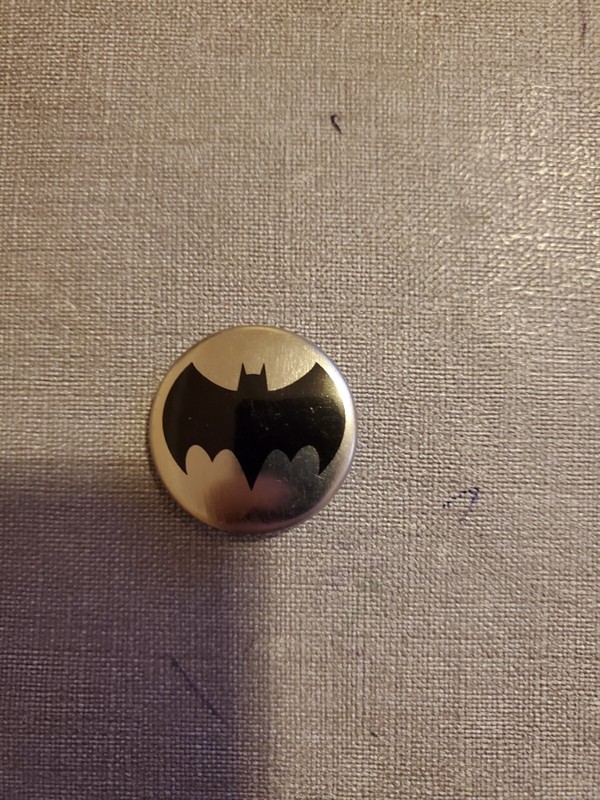 DC Comics Batman Logo Promo Button/Pin - Foil