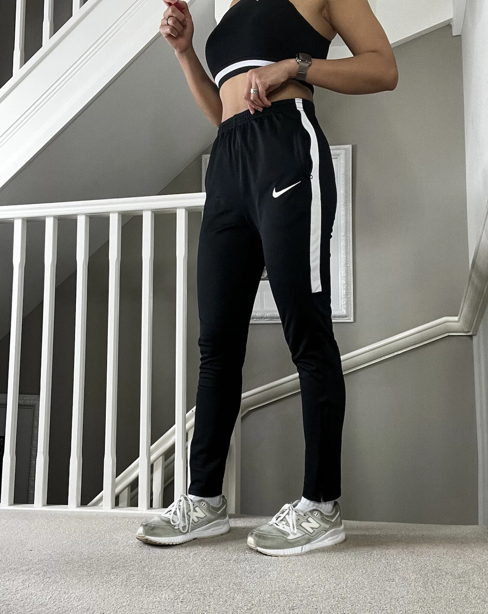 Nike skinny top