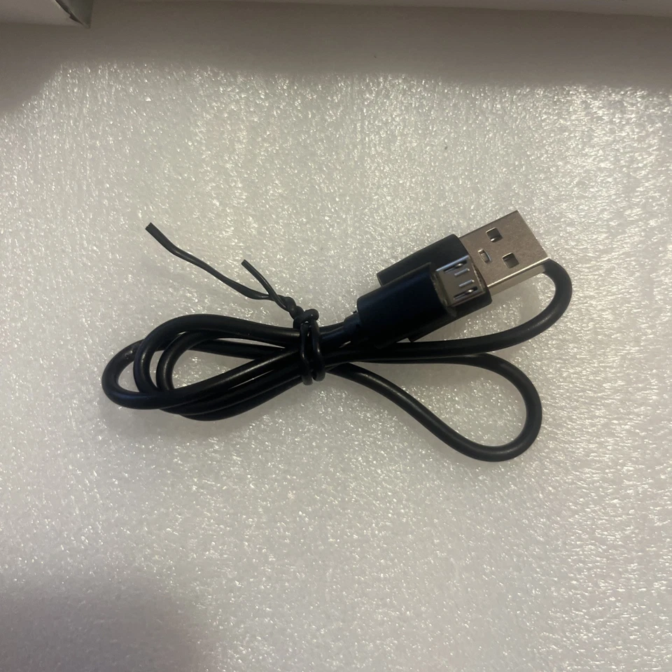 LG Tone Pro HBS-770 Bluetooth Wireless Stereo Headset - Red - Image 3 of 4