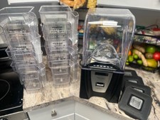 Blendtec Commercial CONNOISSEUR 825 Blender - With 8 FourSide Jars & 4 Soft Lids