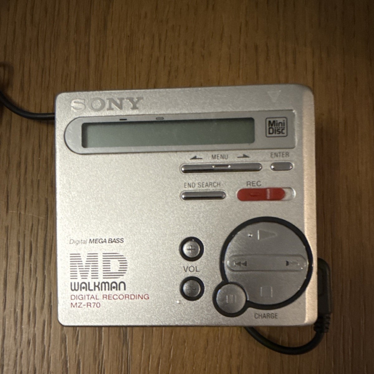 Sony MZ-R70 MiniDisc Recorder Silver Digital Recording Mega Bass