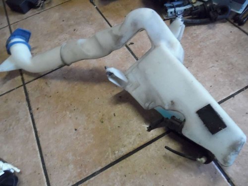 VW Polo 9N Waschwasserbehälter mit Pumpe 6Q0955453