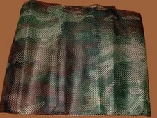 NEW MILITARY ISSUE WOODLAND CAMOUFLAGE MESH NETTING 5ft X 8ft