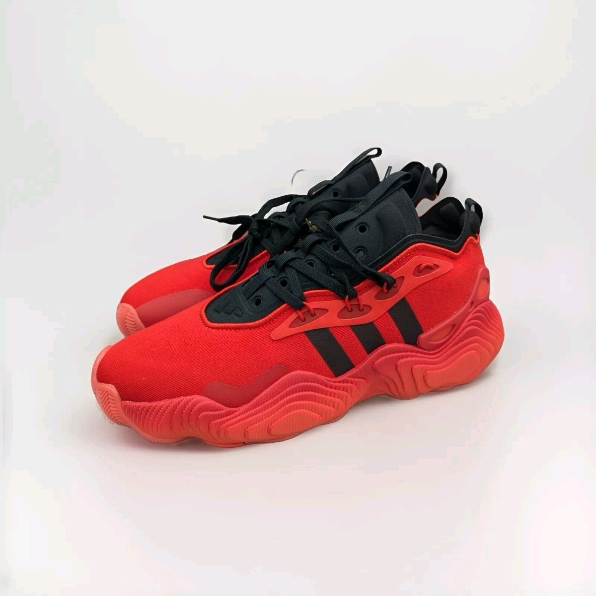 New Adidas TRAE YOUNG 3 BASKETBALL SHOES Mens Size 10.5 Without