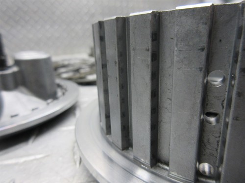 2009 08-09 Suzuki GSXR 600 GSXR600 Clutch Basket Hub Primary Plate Disc - Picture 11 of 20